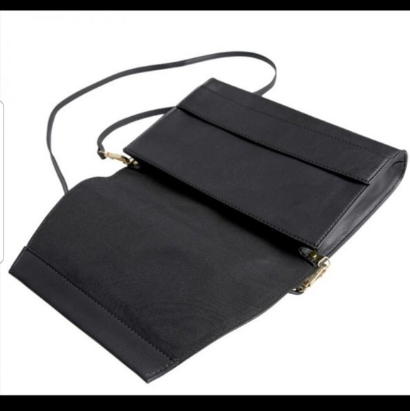 Summer & Rose Celine crossbody - Picture 3 of 4